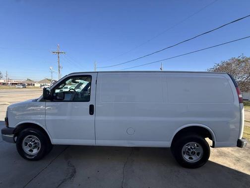 2016 GMC Savana 2500 Work Van