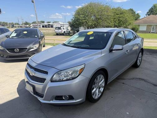 Silver 2013 Chevrolet Malibu 2LT
