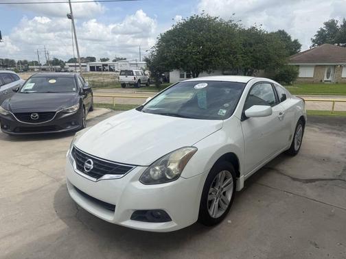 Pearl White 2013 Nissan Altima 2.5 S