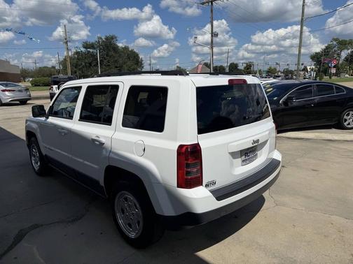 2016 Jeep Patriot Sport