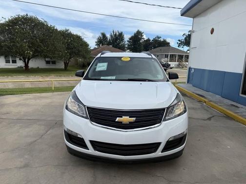 2016 Chevrolet Traverse LS