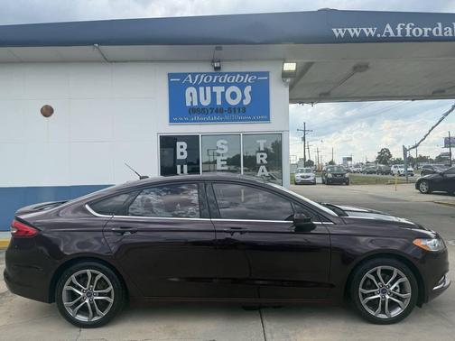 2017 Ford Fusion SE