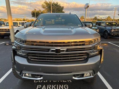 2019 Chevrolet Silverado 1500 High Country