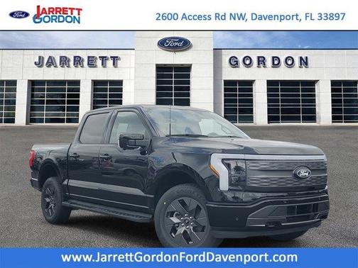2025 Ford F-150 Lightning LARIAT