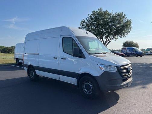 2023 Mercedes-Benz Sprinter 2500 144 WB