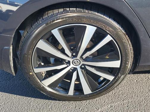 2020 Nissan Altima 2.0 Platinum