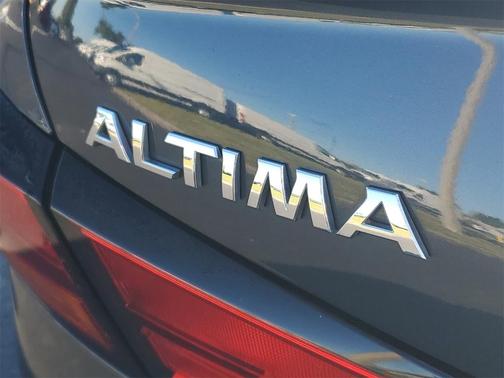 2020 Nissan Altima 2.0 Platinum
