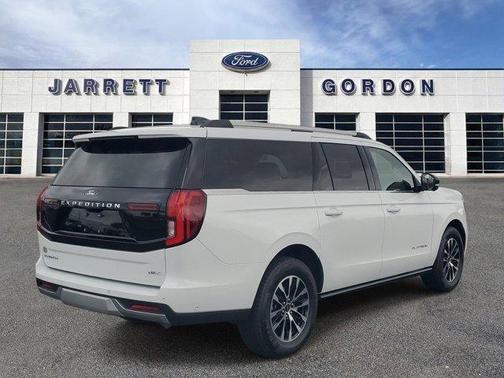 Oxford White 2025 Ford Expedition Max Platinum