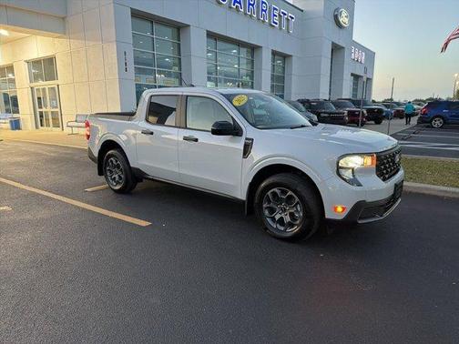 White Metallic 2025 Ford Maverick XLT
