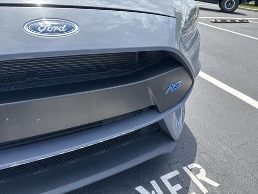 2017 Ford Focus RS Base