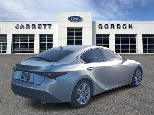 2022 Lexus IS 300 Base