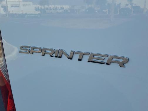 2024 Mercedes-Benz Sprinter 2500 144 WB