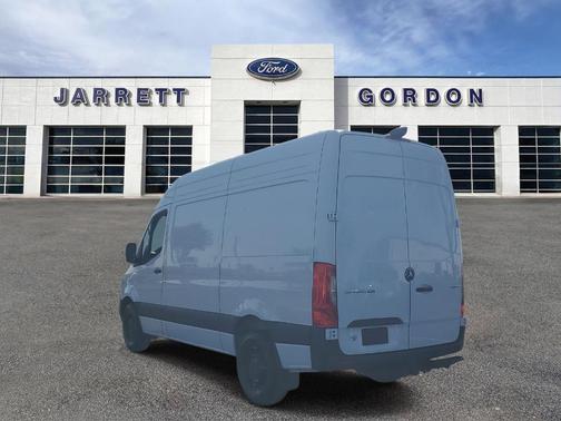 2024 Mercedes-Benz Sprinter 2500 144 WB