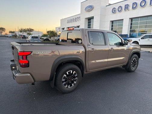 2023 Nissan Frontier PRO-X