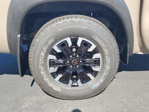 2023 Nissan Frontier PRO-X