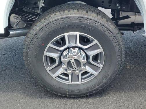 2025 Ford F-350 XLT