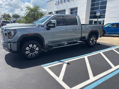 2024 GMC Sierra 3500 Denali