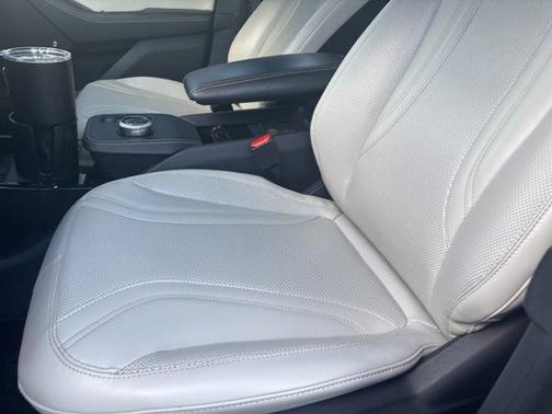 2022 Ford Mustang Mach-E Premium