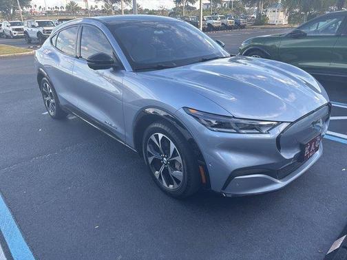 2022 Ford Mustang Mach-E Premium