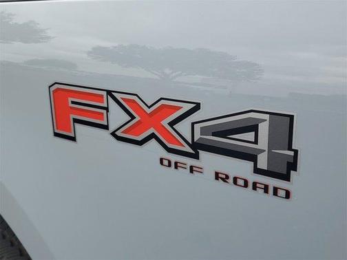 2025 Ford F-250 Platinum