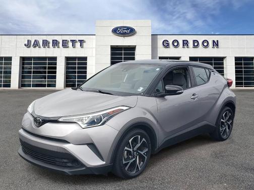 Silver 2019 Toyota C-HR XLE