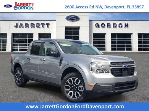 Silver Metallic 2024 Ford Maverick Lariat