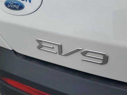 2024 Kia EV9 Light Long Range
