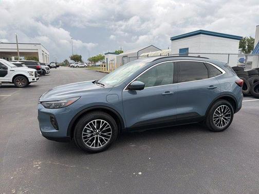 2025 Ford Escape PHEV