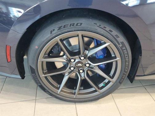 2025 Ford Mustang Dark Horse