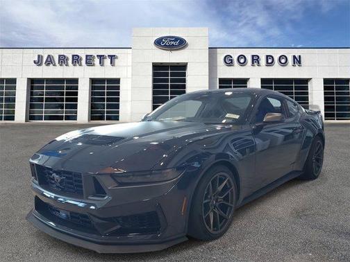 2025 Ford Mustang Dark Horse