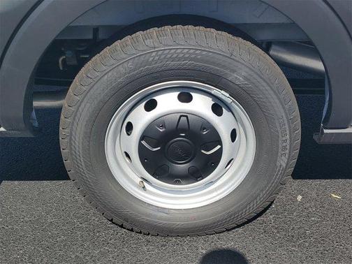 2025 Ford Transit-350 XL