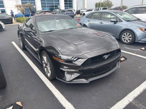 2022 Ford Mustang EcoBoost Premium