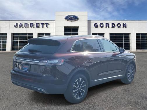 2022 Lincoln Nautilus Standard