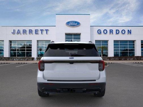 Space White Metallic 2026 Ford Explorer ST-Line