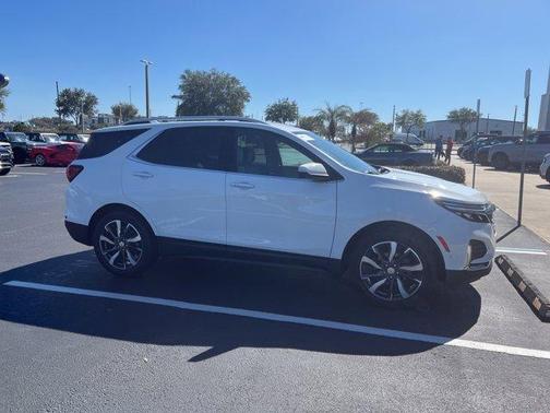 2022 Chevrolet Equinox Premier