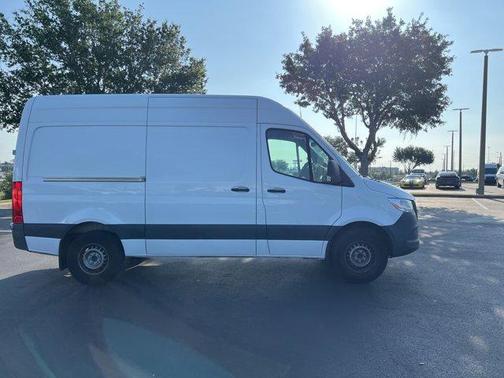 2023 Mercedes-Benz Sprinter 2500 144 WB
