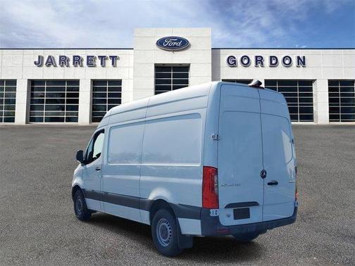 2023 Mercedes-Benz Sprinter 2500 144 WB