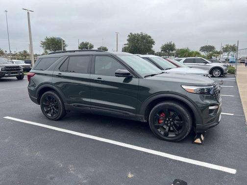 2023 Ford Explorer ST