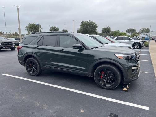 2023 Ford Explorer ST