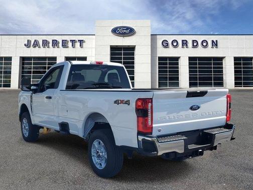 2025 Ford F-250 XLT