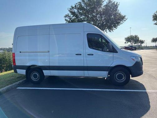 2023 Mercedes-Benz Sprinter 2500 144 WB