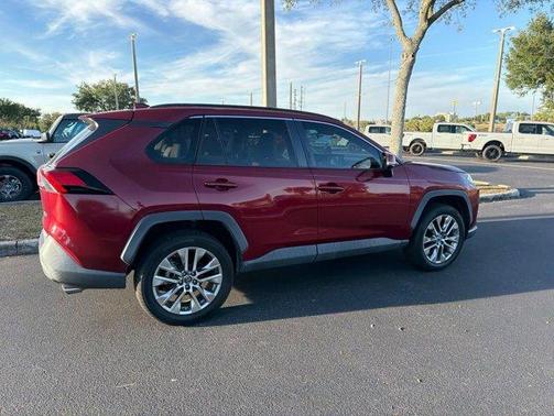 Pearl 2019 Toyota RAV4 XLE Premium
