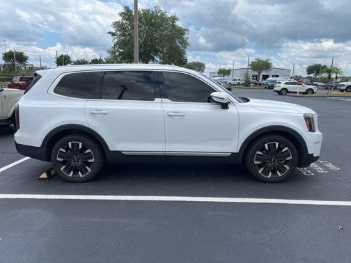 2023 Kia Telluride SX