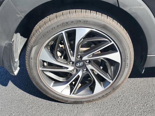 2019 Hyundai TUCSON Sport