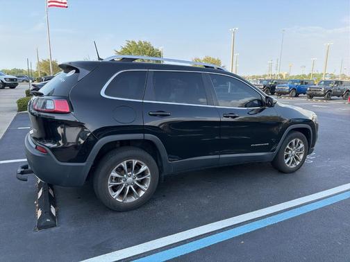 Diamond Black 2021 Jeep Cherokee Latitude Lux