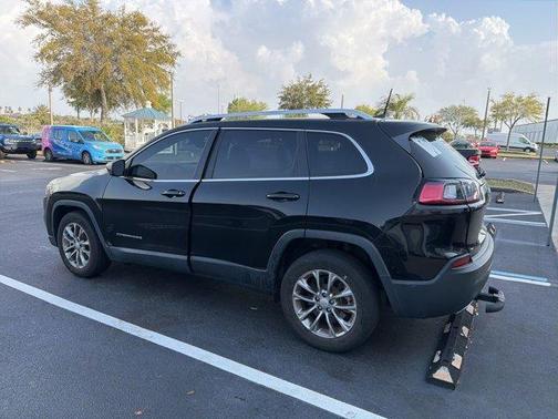 Diamond Black 2021 Jeep Cherokee Latitude Lux