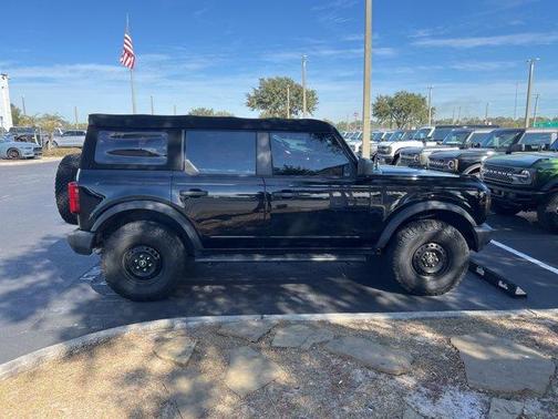 2021 Ford Bronco Base