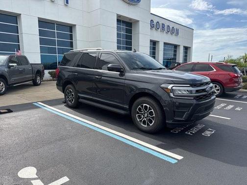 2023 Ford Expedition XLT