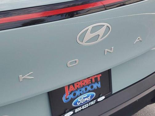 Mirage 2025 Hyundai KONA SEL