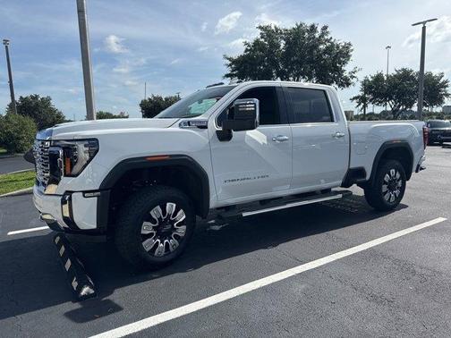 2025 GMC Sierra 2500 Denali